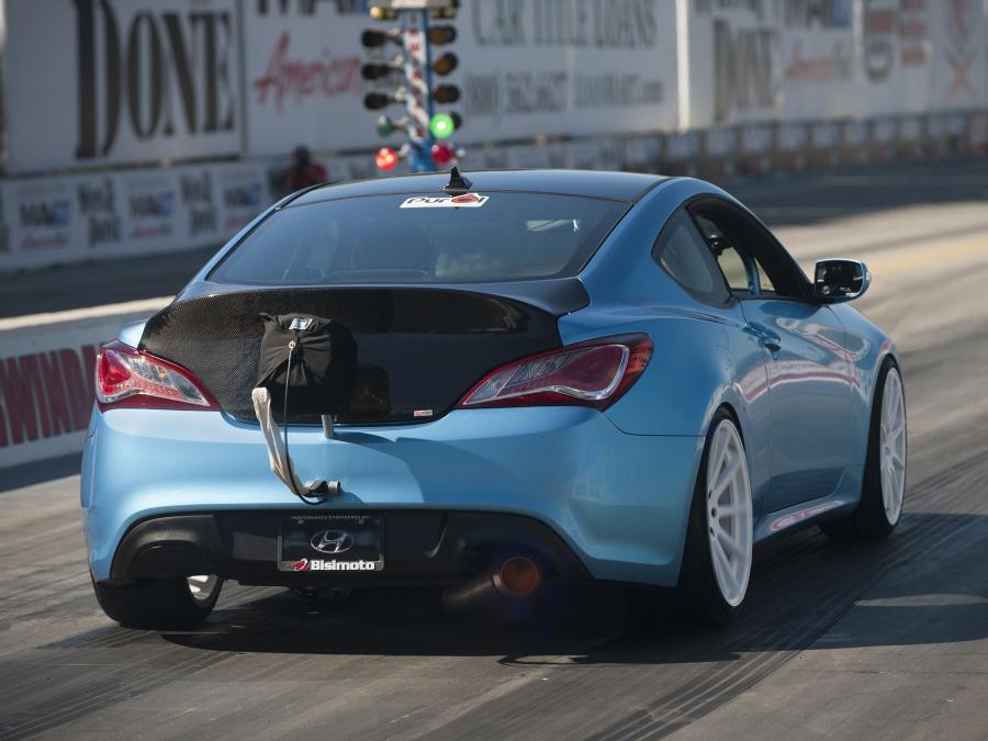  Hyundai Genesis Coupe by Bisimoto Engineering 2013 года  (фото 4 из 5)